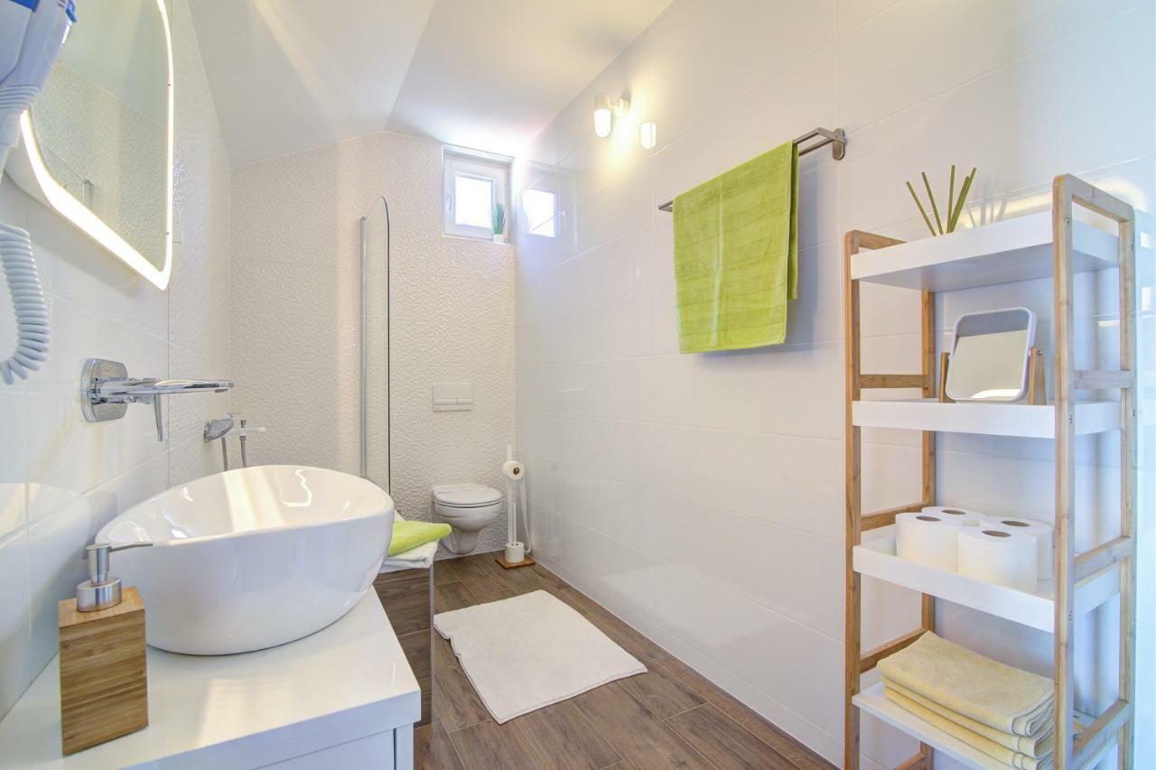 Apartment Segnia เซนญ์ ภายนอก รูปภาพ