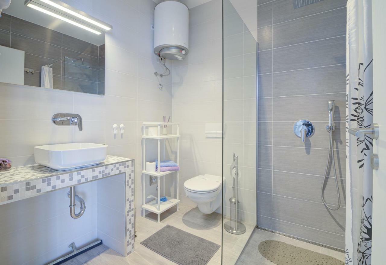 Apartment Segnia เซนญ์ ภายนอก รูปภาพ